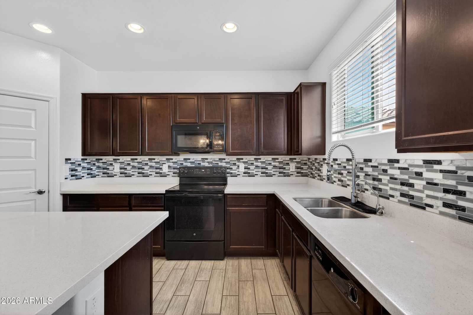 4074 S 179TH Drive, Goodyear, AZ 85338 — photo 11 of 36