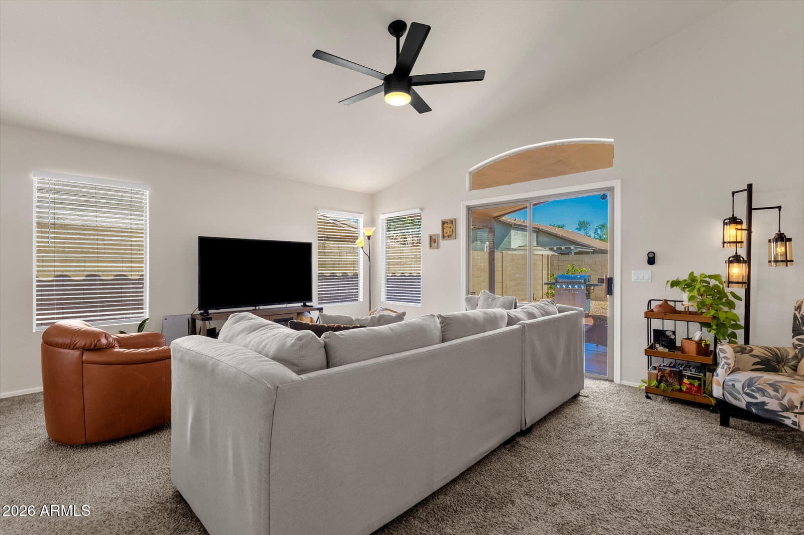 1216 W PINON Avenue, Gilbert, AZ 85233 — photo 9 of 26