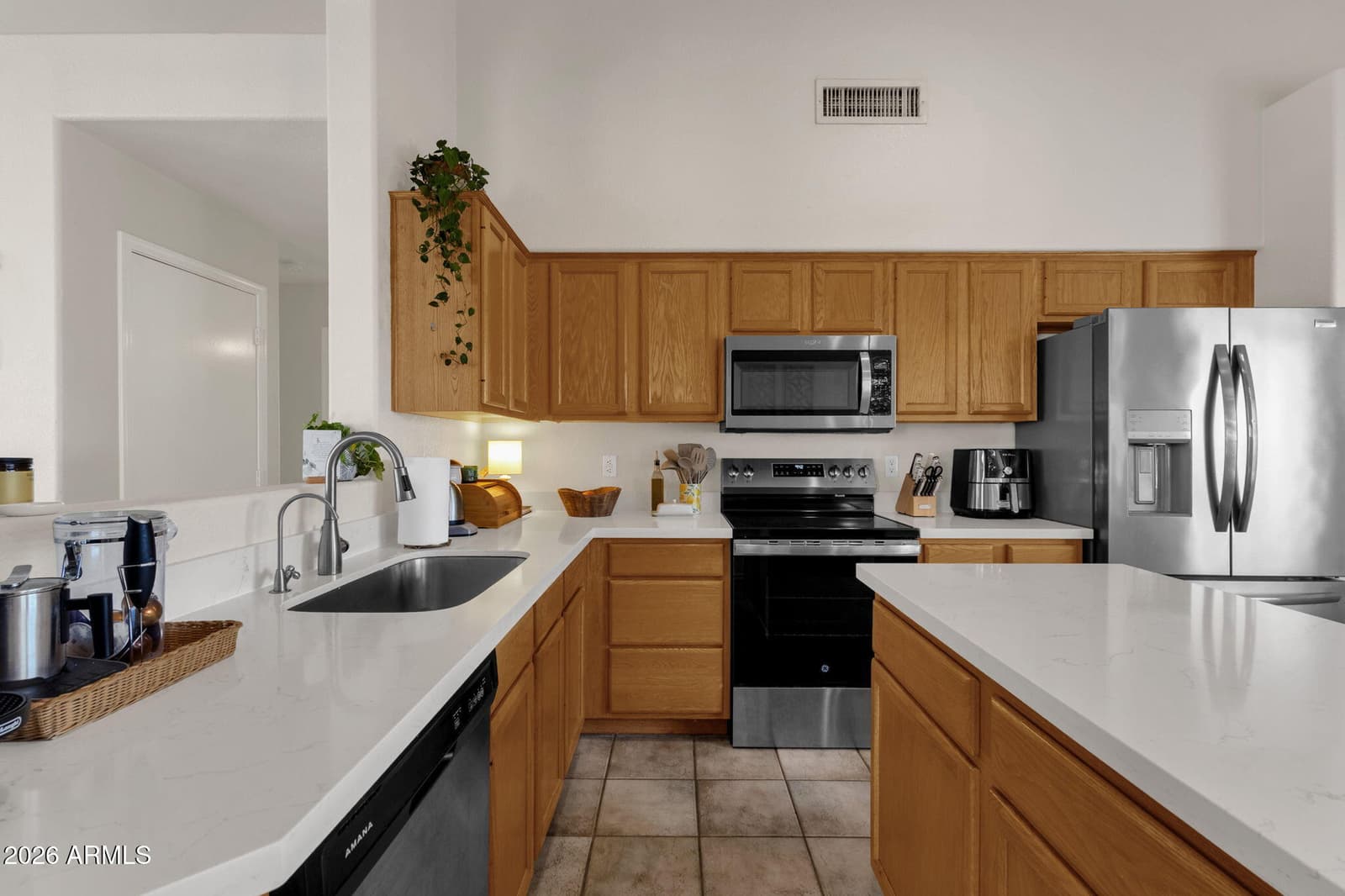 1216 W PINON Avenue, Gilbert, AZ 85233 — photo 13 of 26