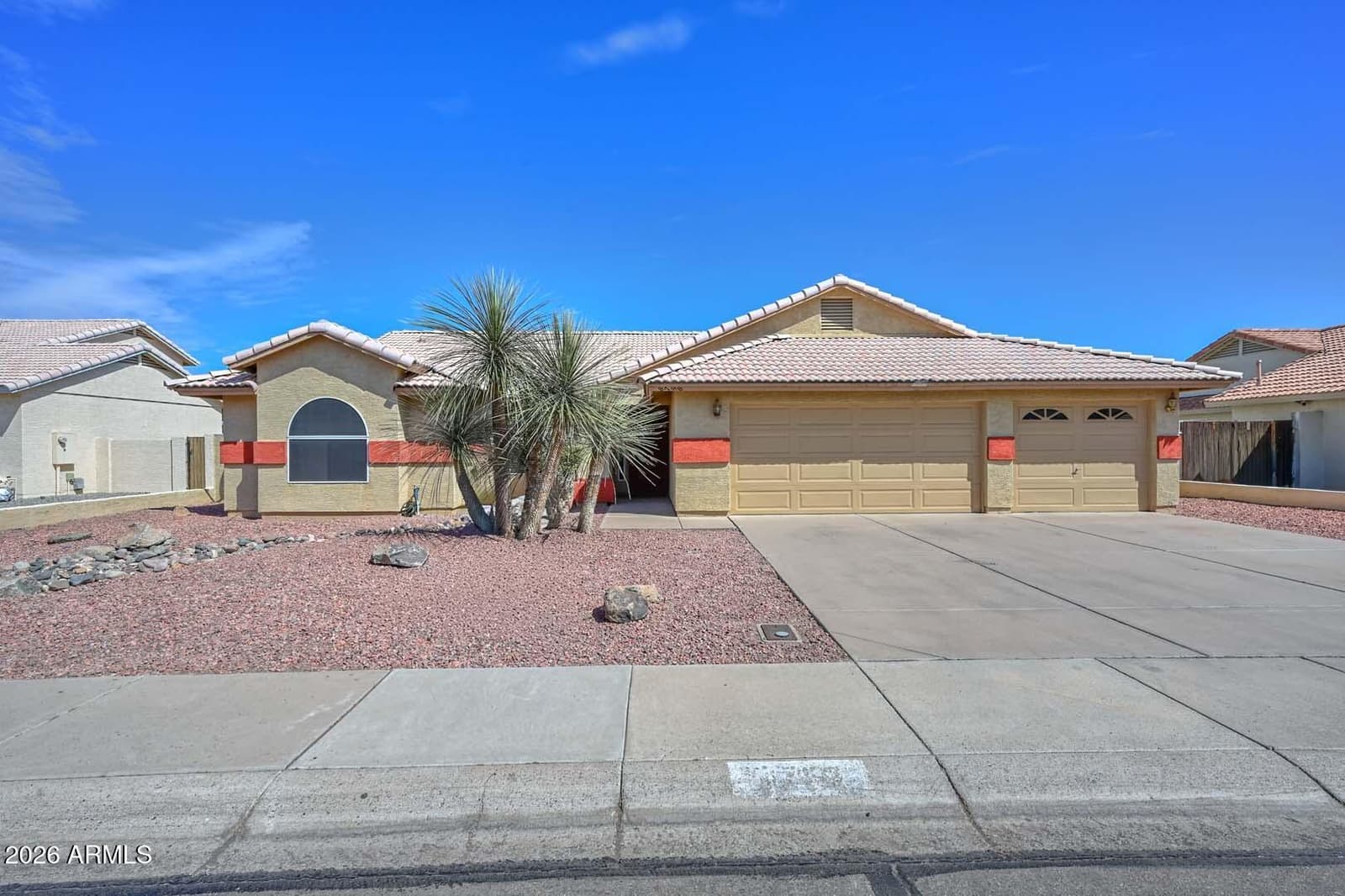 8758 W BLOOMFIELD Road, Peoria, AZ 85381 — photo 1 of 41