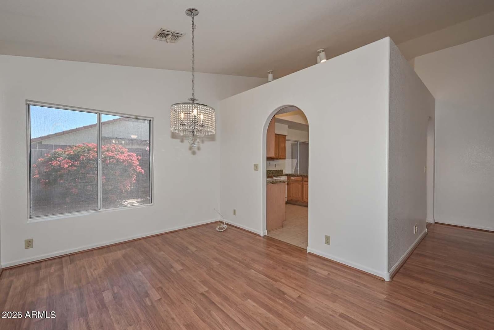 8758 W BLOOMFIELD Road, Peoria, AZ 85381 — photo 7 of 41