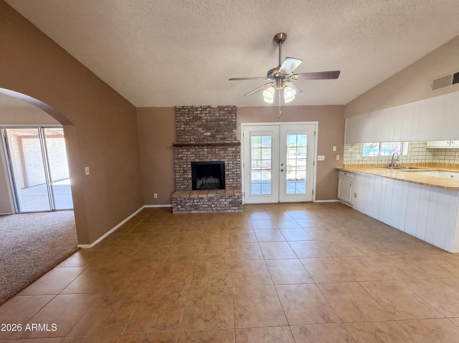 2035 S 227TH Avenue, Buckeye, AZ 85326 — photo 3 of 39