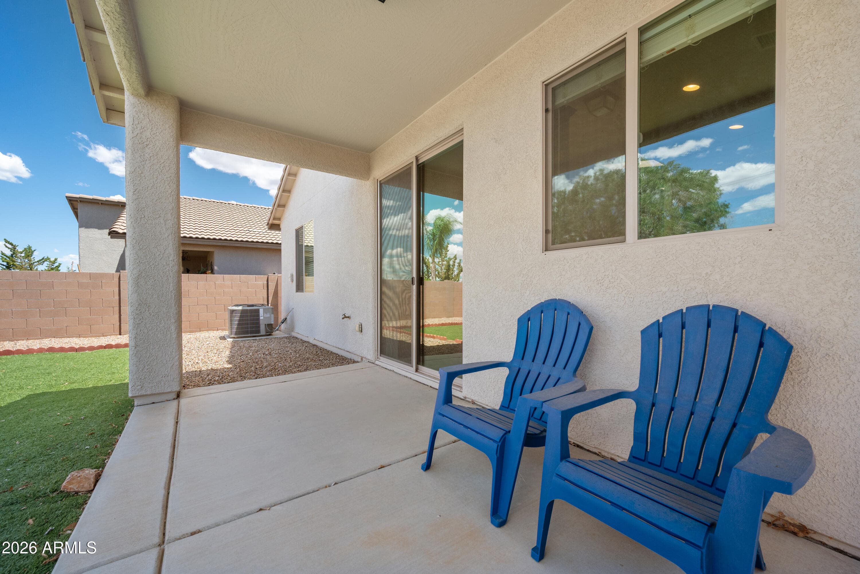 237 BAINBRIDGE Drive, Sierra Vista, AZ 85635 — photo 7 of 40
