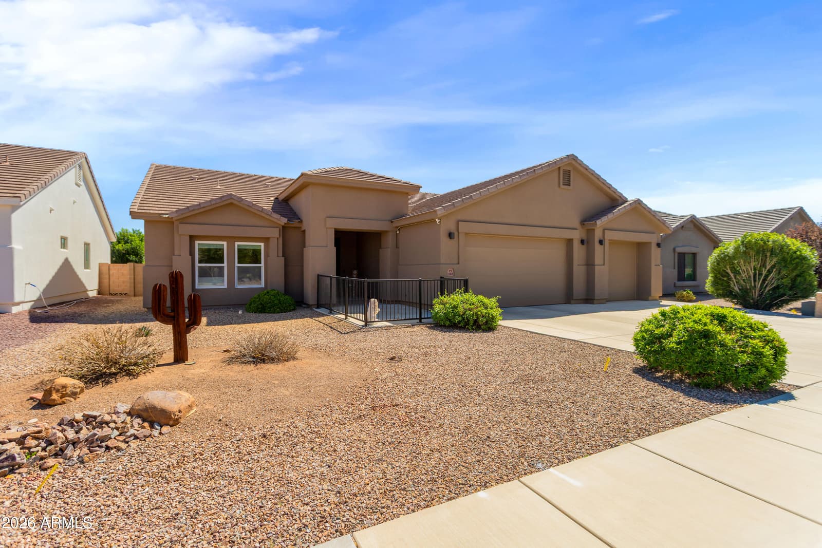 359 VERDE TRAIL Drive, Sierra Vista, AZ 85635 — photo 1 of 41