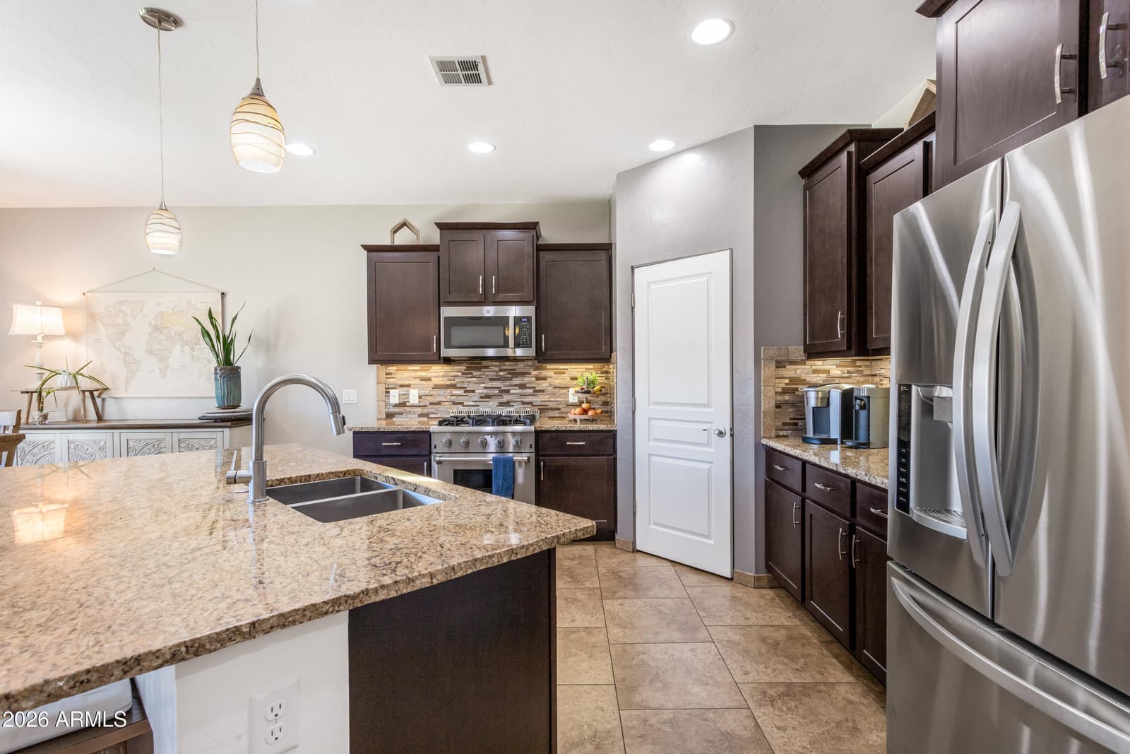 359 VERDE TRAIL Drive, Sierra Vista, AZ 85635 — photo 6 of 41