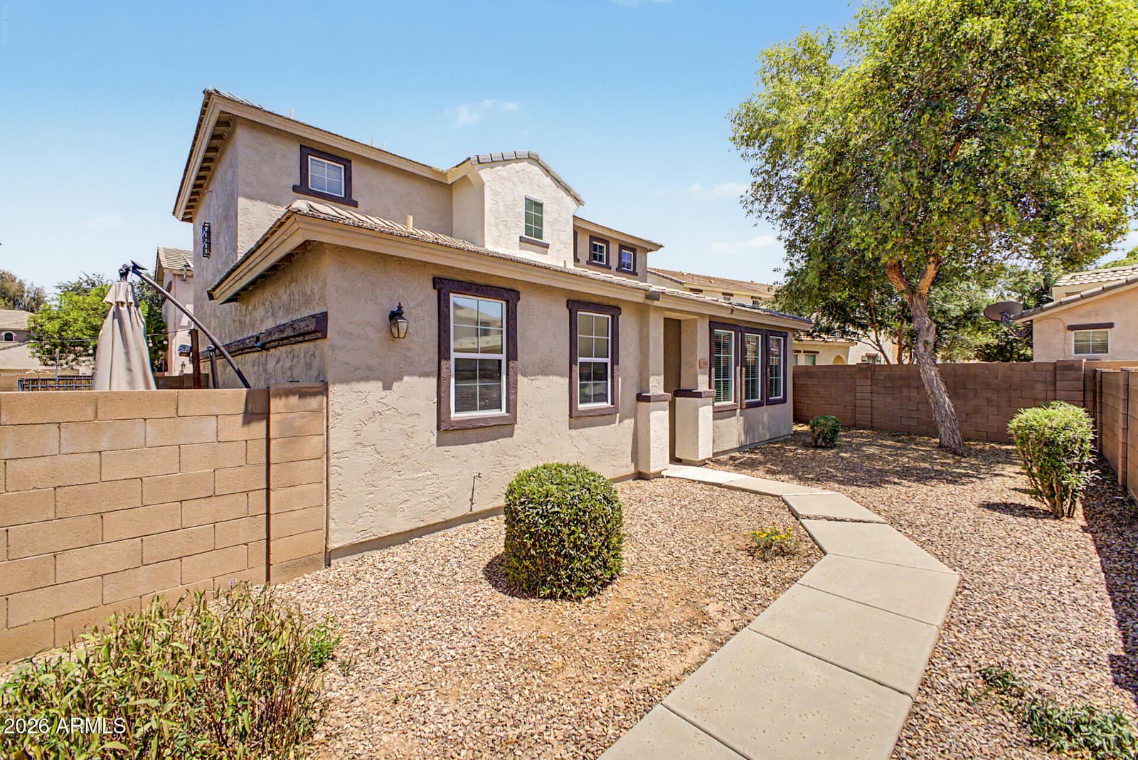 4343 E OAKLAND Street, Gilbert, AZ 85295 — photo 2 of 30