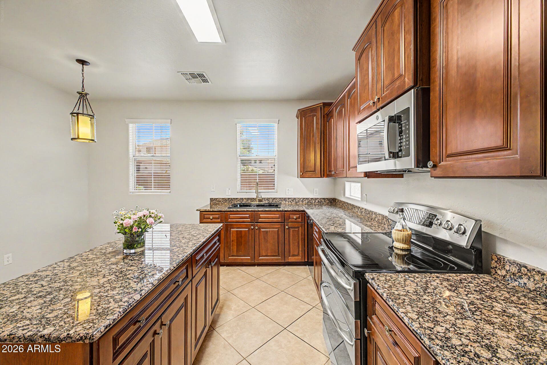 4343 E OAKLAND Street, Gilbert, AZ 85295 — photo 11 of 30