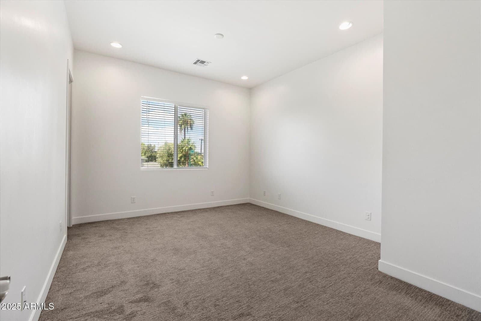 640 W ECHO Lane, Phoenix, AZ 85021 — photo 46 of 72