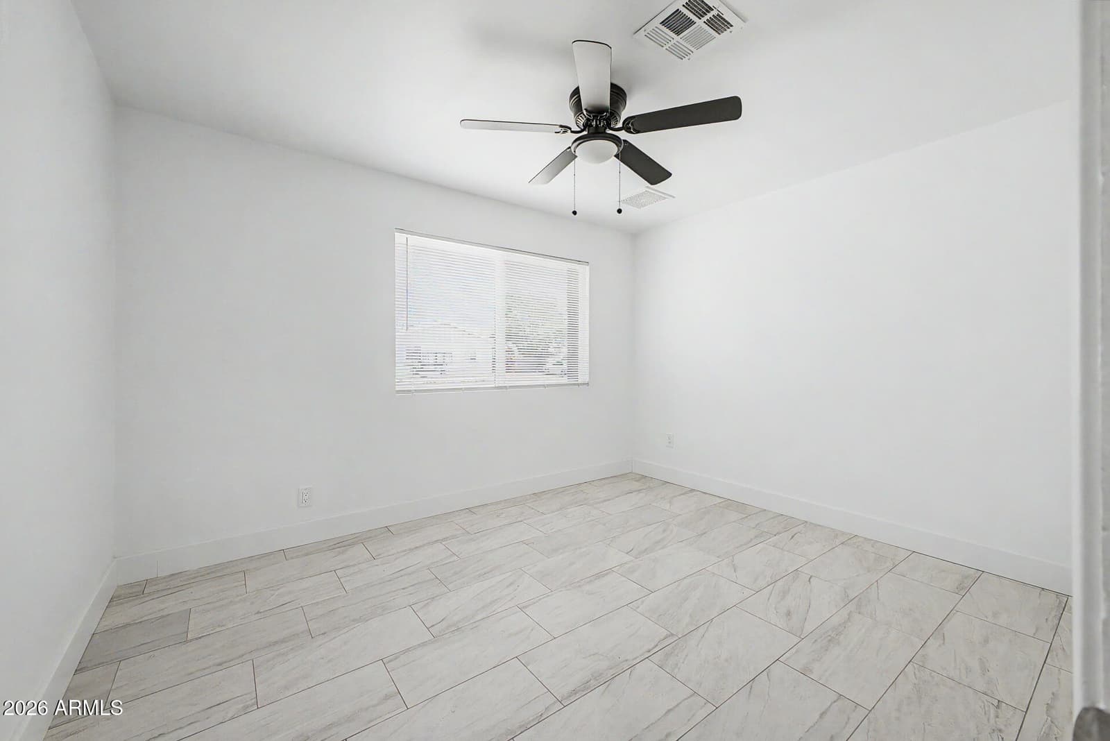 3253 W PORT AU PRINCE Lane, Phoenix, AZ 85053 — photo 15 of 26