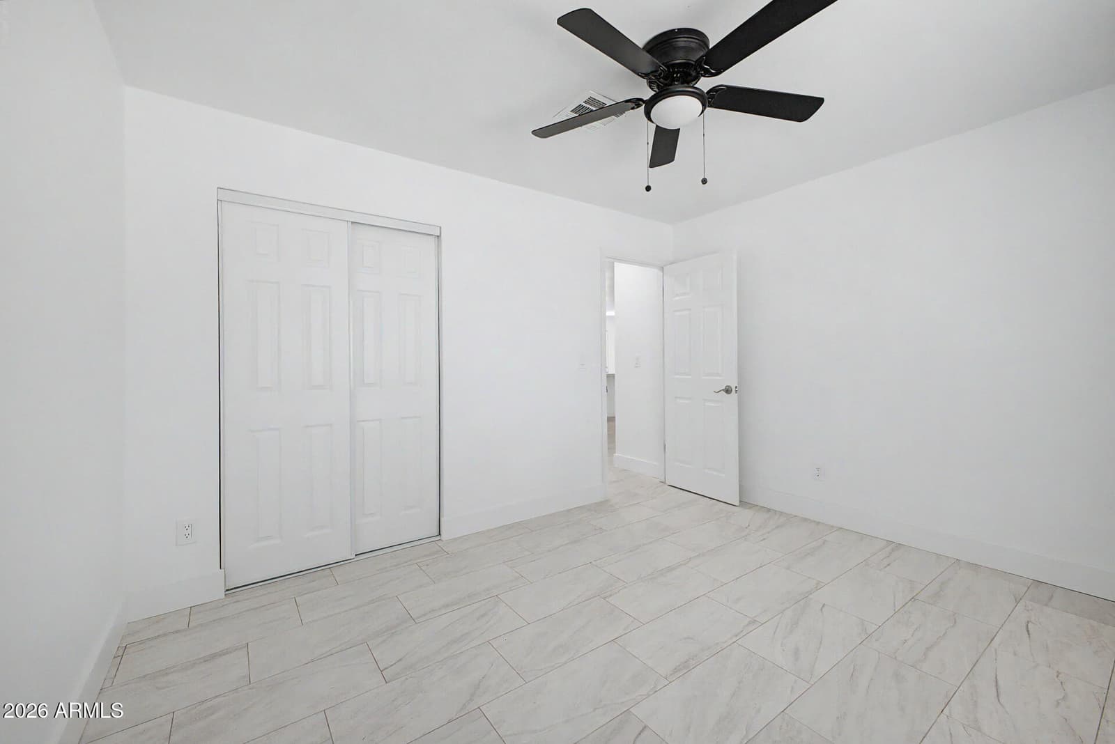 3253 W PORT AU PRINCE Lane, Phoenix, AZ 85053 — photo 16 of 26