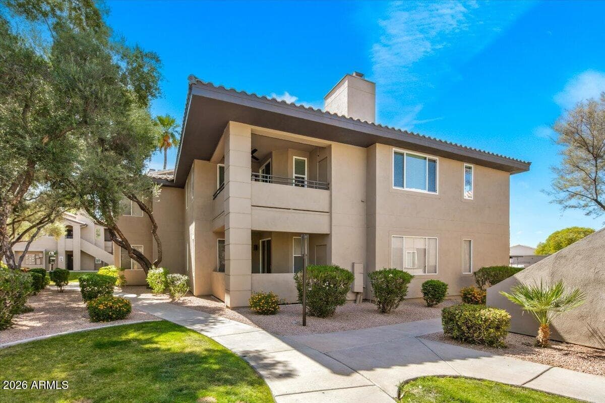 7009 E ACOMA Drive 2151, Scottsdale, AZ 85254 — photo 4 of 38