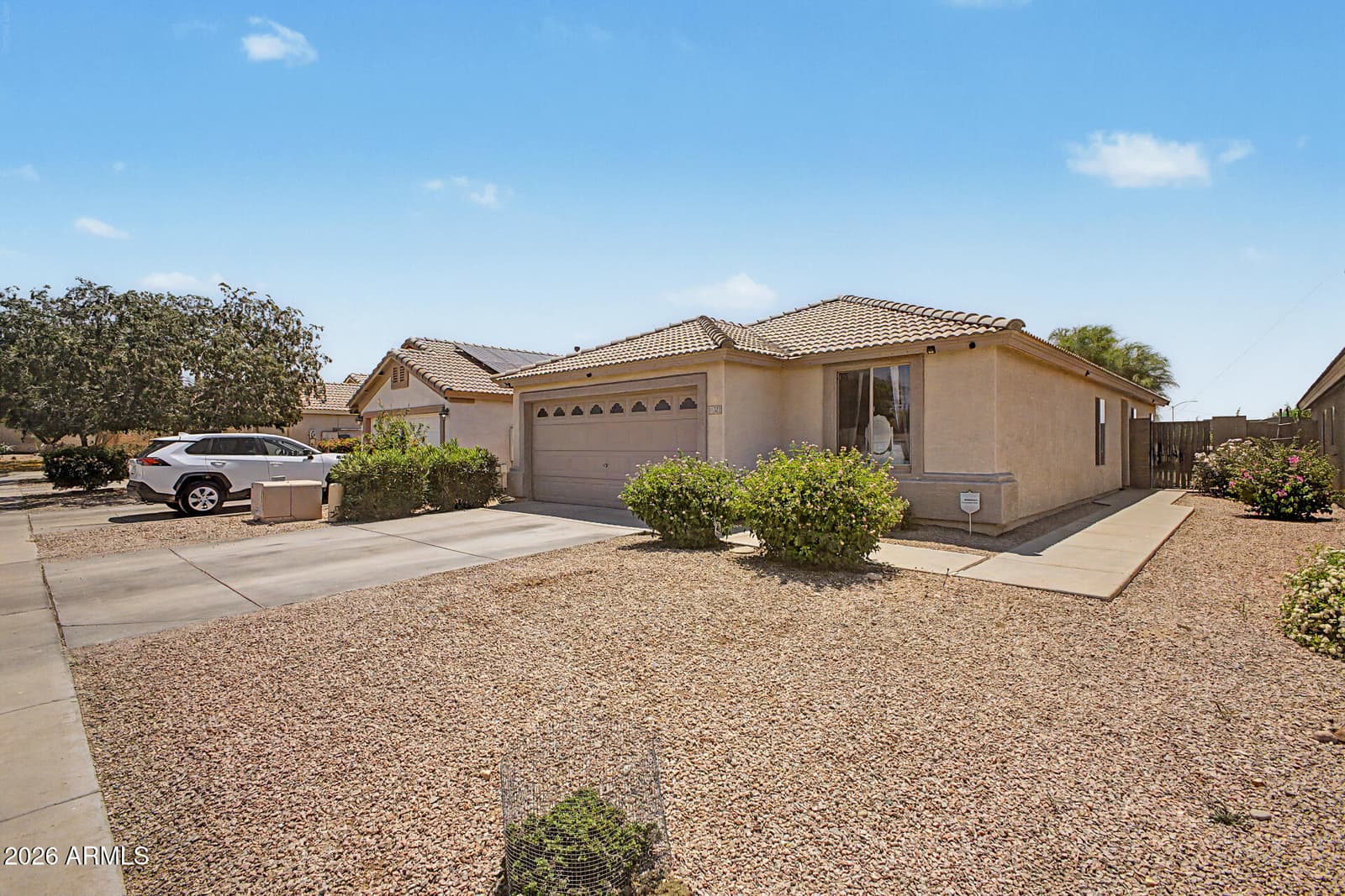 11321 W Pinehollow Drive, Surprise, AZ 85378 — photo 3 of 27