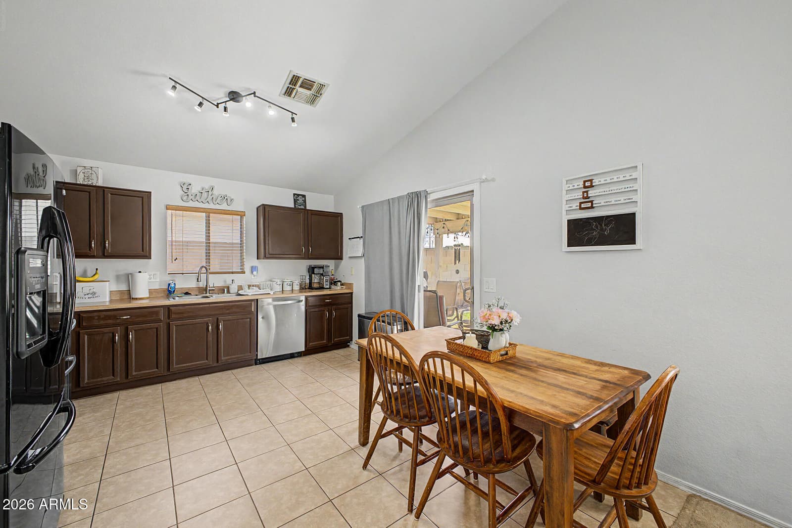 11321 W Pinehollow Drive, Surprise, AZ 85378 — photo 8 of 27