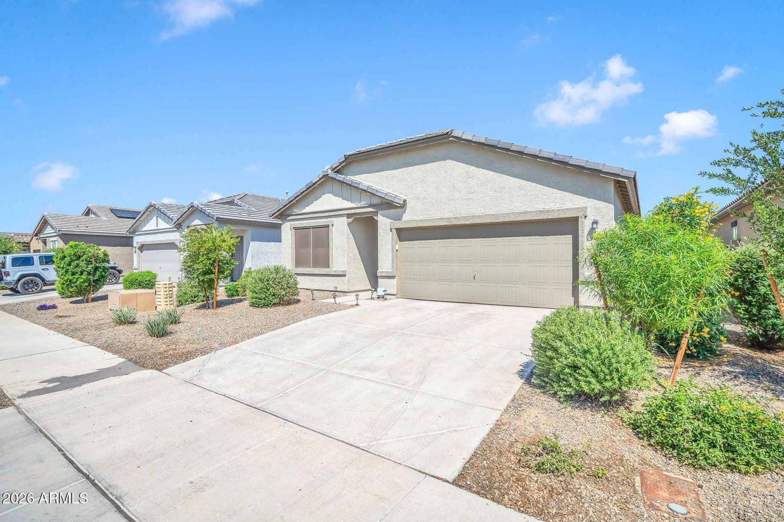 16524 W DESERT MIRAGE Drive, Surprise, AZ 85388 — photo 3 of 52