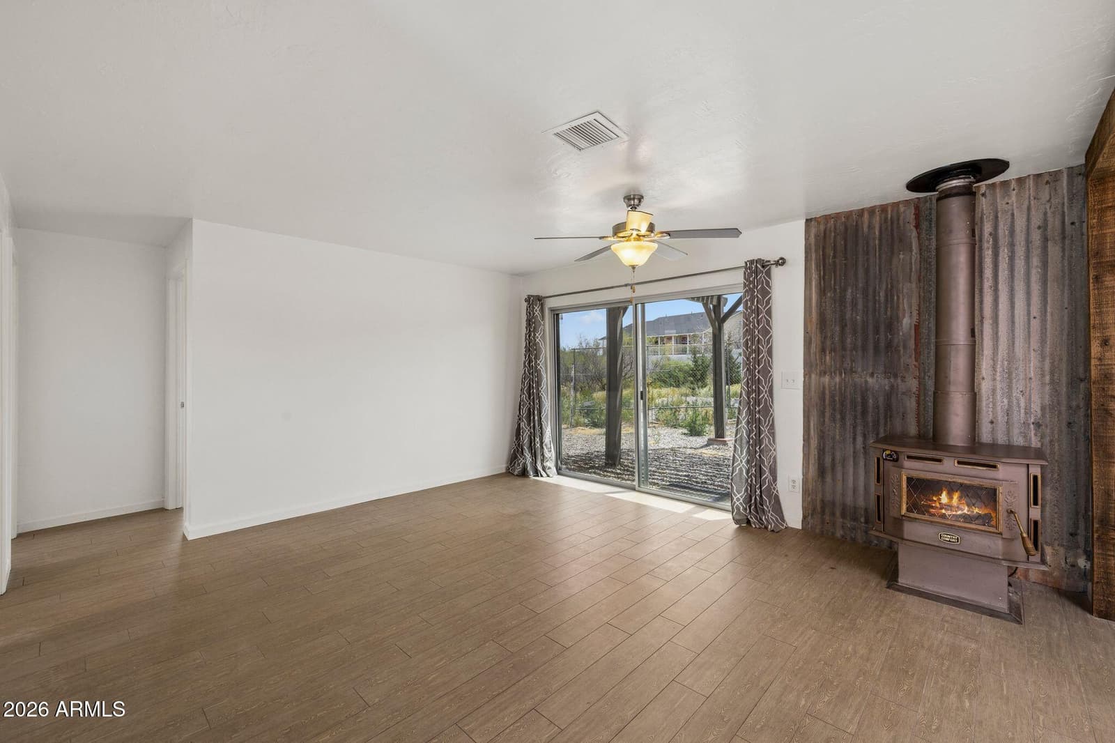 17707 E HUMMINGBIRD Lane, Mayer, AZ 86333 — photo 14 of 49