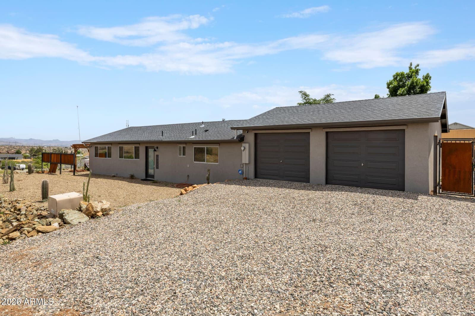 17707 E HUMMINGBIRD Lane, Mayer, AZ 86333 — photo 10 of 49