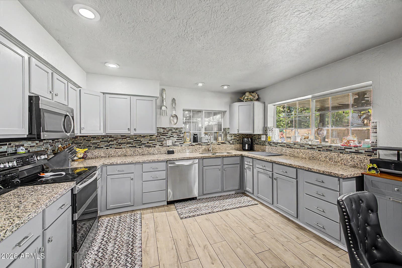 4908 W AUGUSTA Circle, Glendale, AZ 85308 — photo 8 of 23