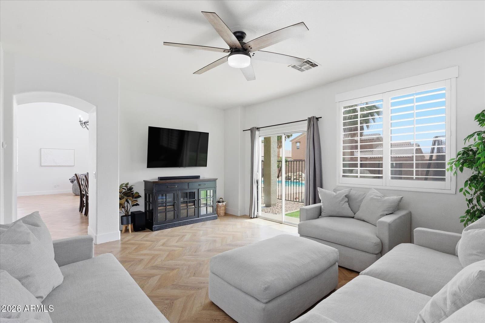 10315 E IDAHO Avenue, Mesa, AZ 85209 — photo 15 of 60