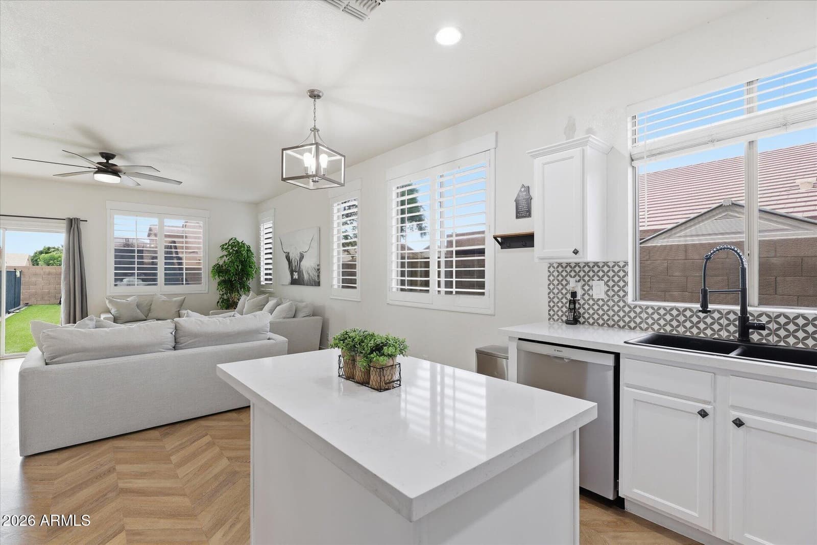 10315 E IDAHO Avenue, Mesa, AZ 85209 — photo 17 of 60