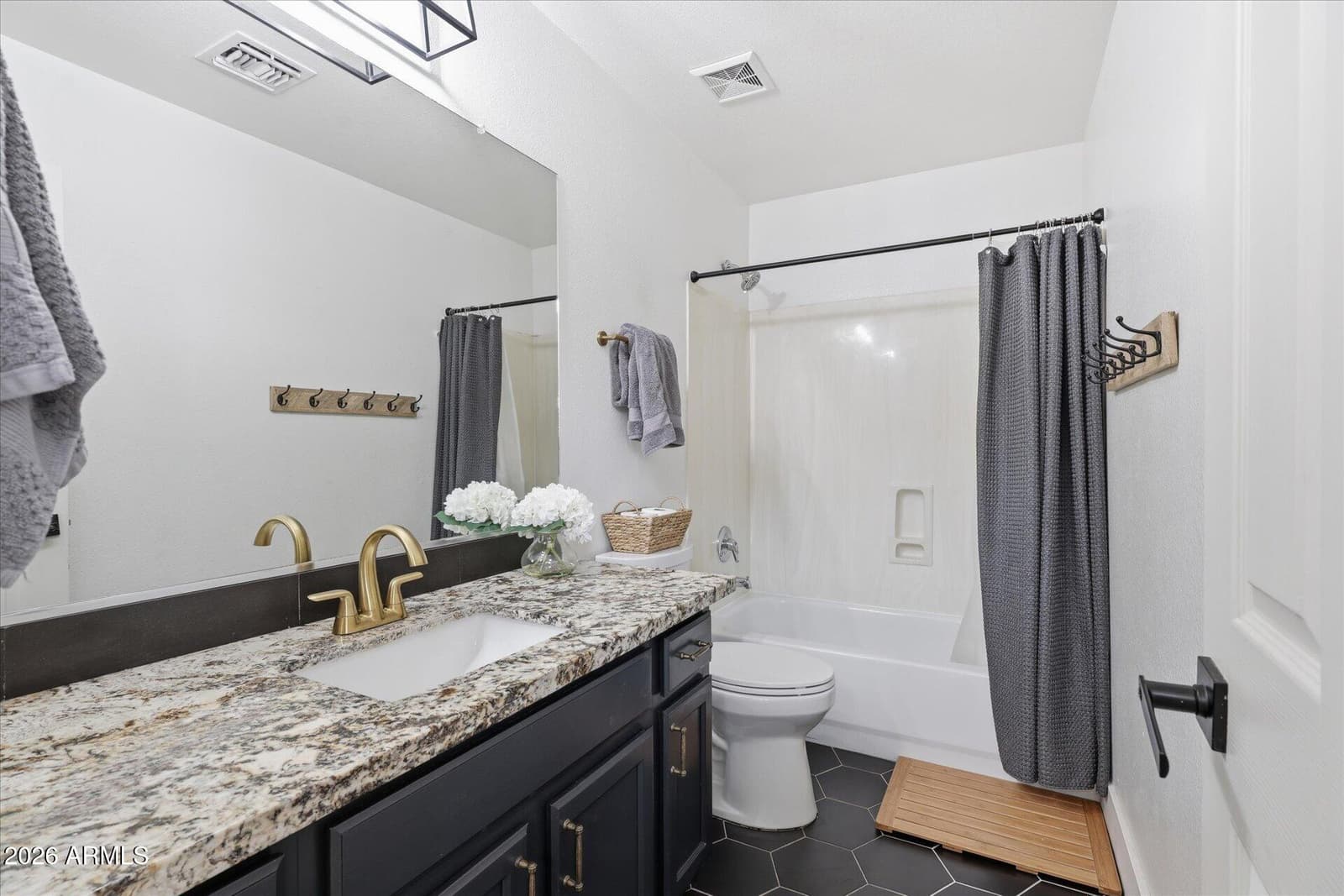 10315 E IDAHO Avenue, Mesa, AZ 85209 — photo 19 of 60