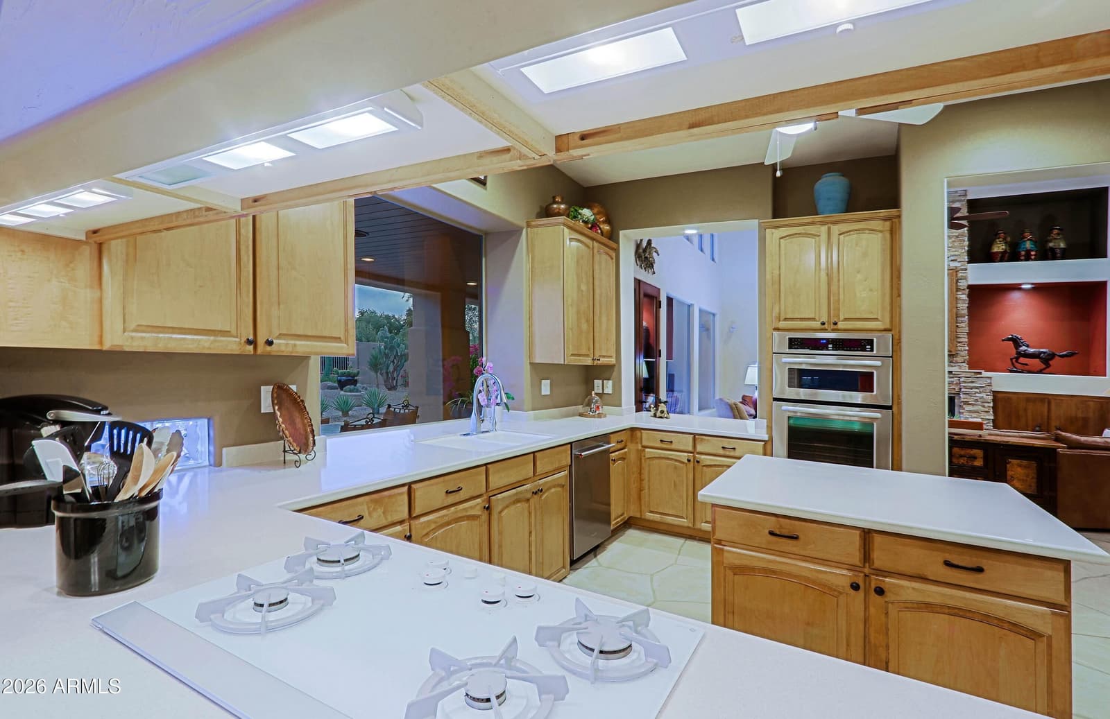 6249 E AMBER SUN Drive, Scottsdale, AZ 85266 — photo 22 of 102