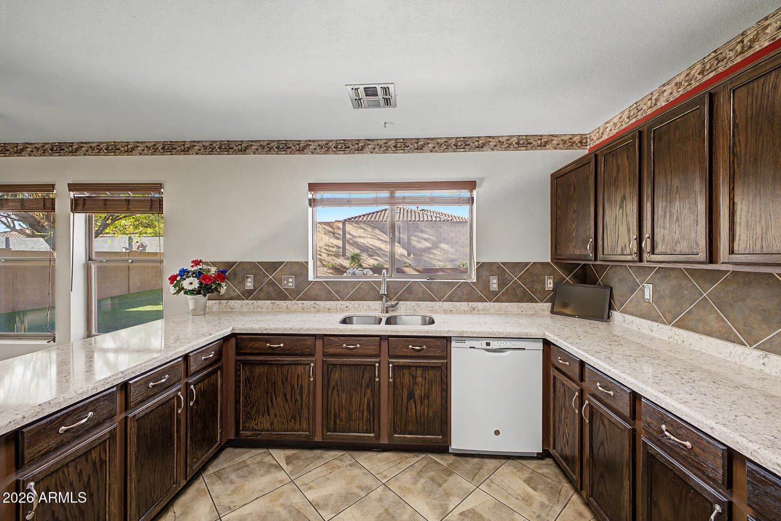 10562 W VIA DEL SOL, Peoria, AZ 85383 — photo 15 of 59