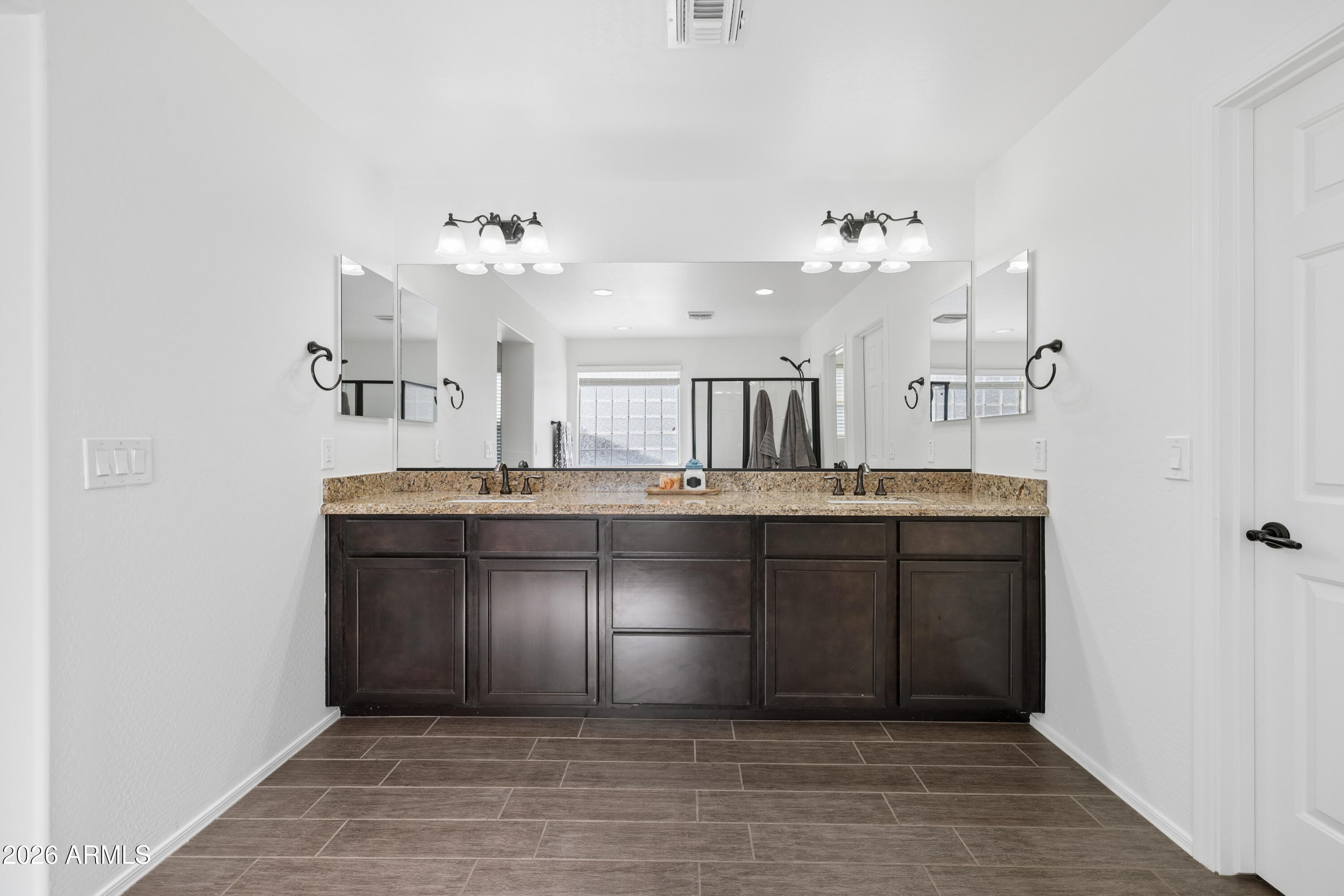 3105 E ROLAND Street, Mesa, AZ 85213 — photo 31 of 65