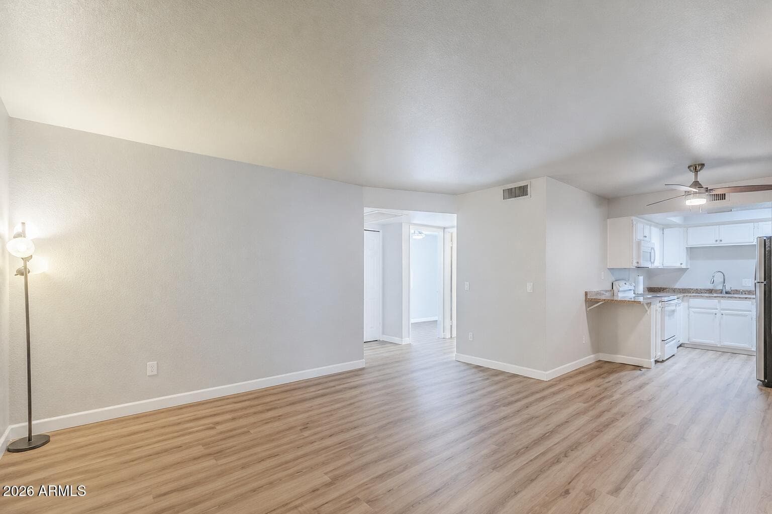 17 E RUTH Avenue 303, Phoenix, AZ 85020 — photo 21 of 22