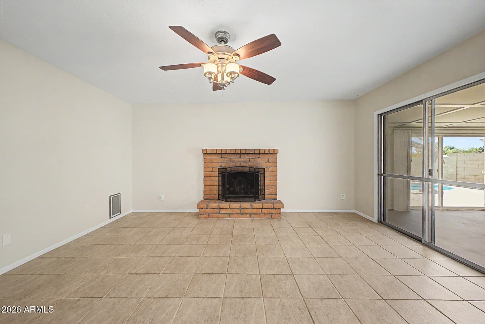 11837 N 22ND Place, Phoenix, AZ 85028 — photo 16 of 34