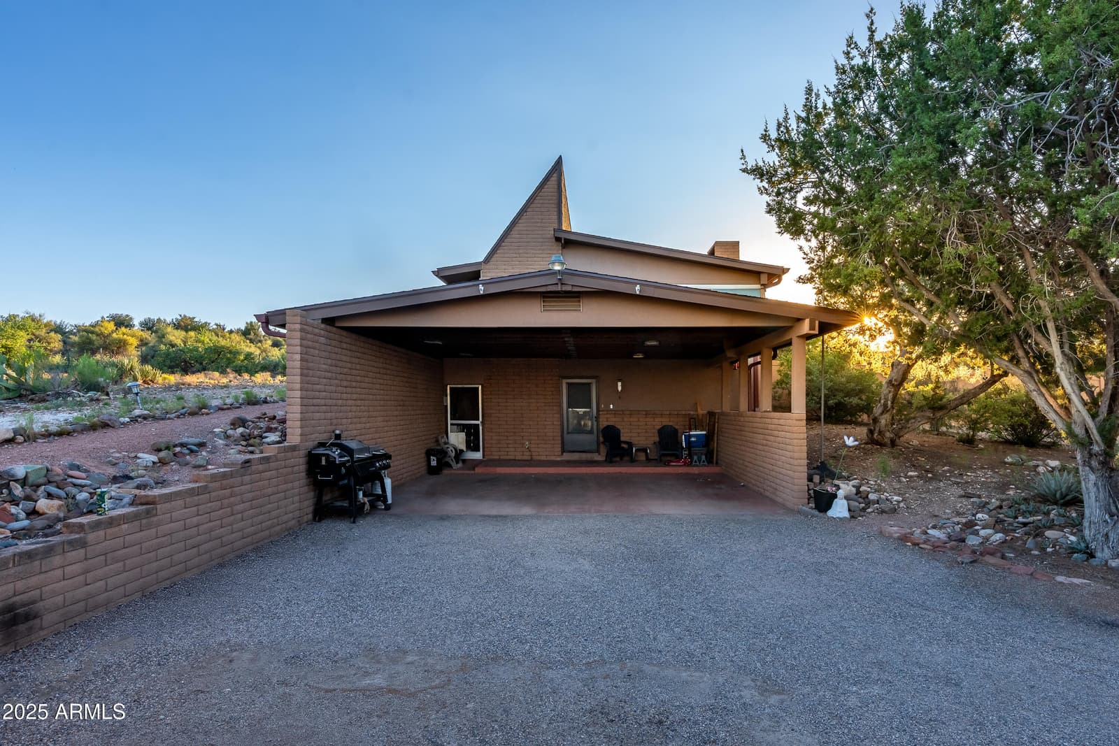 2645 E Lobo Circle, Cottonwood, AZ 86326 — photo 5 of 33
