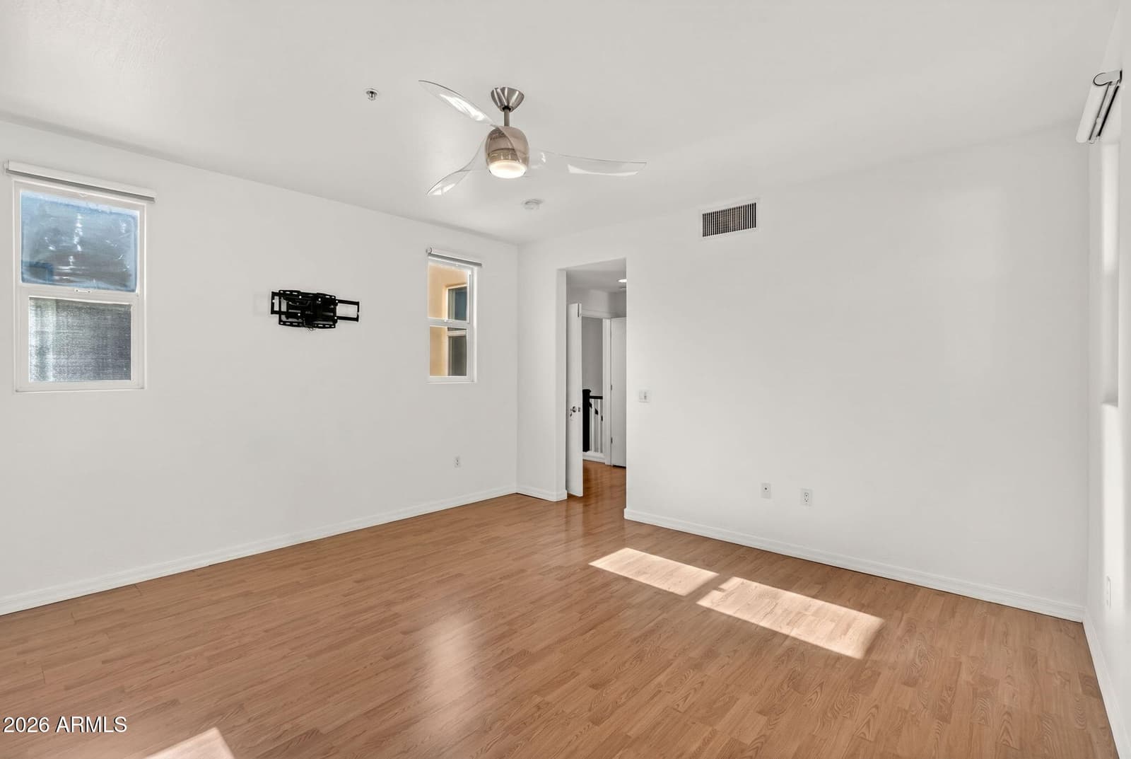 706 E WASHINGTON Street 124, Phoenix, AZ 85034 — photo 19 of 39