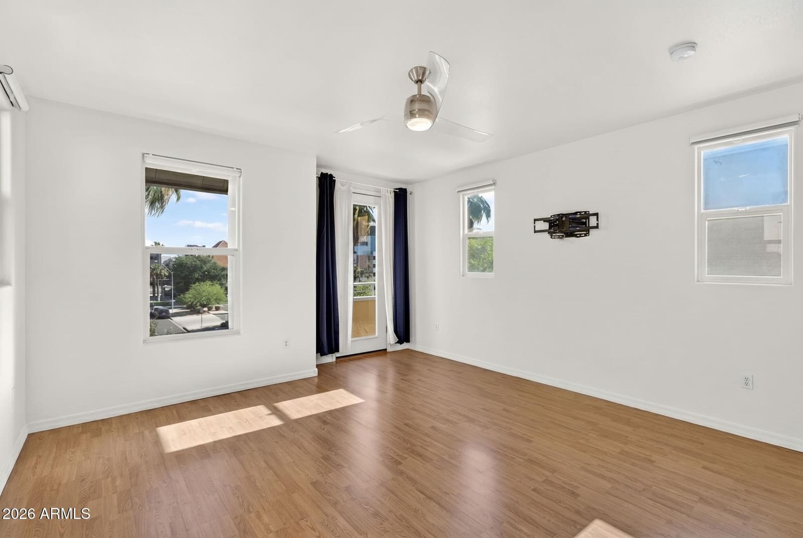 706 E WASHINGTON Street 124, Phoenix, AZ 85034 — photo 21 of 39