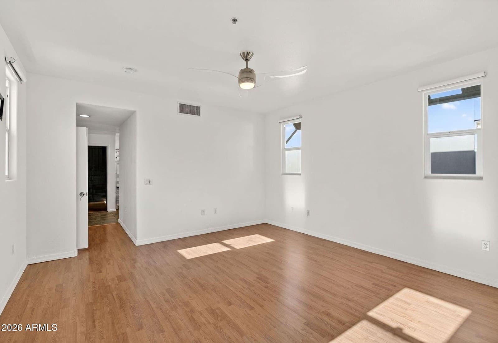 706 E WASHINGTON Street 124, Phoenix, AZ 85034 — photo 22 of 39