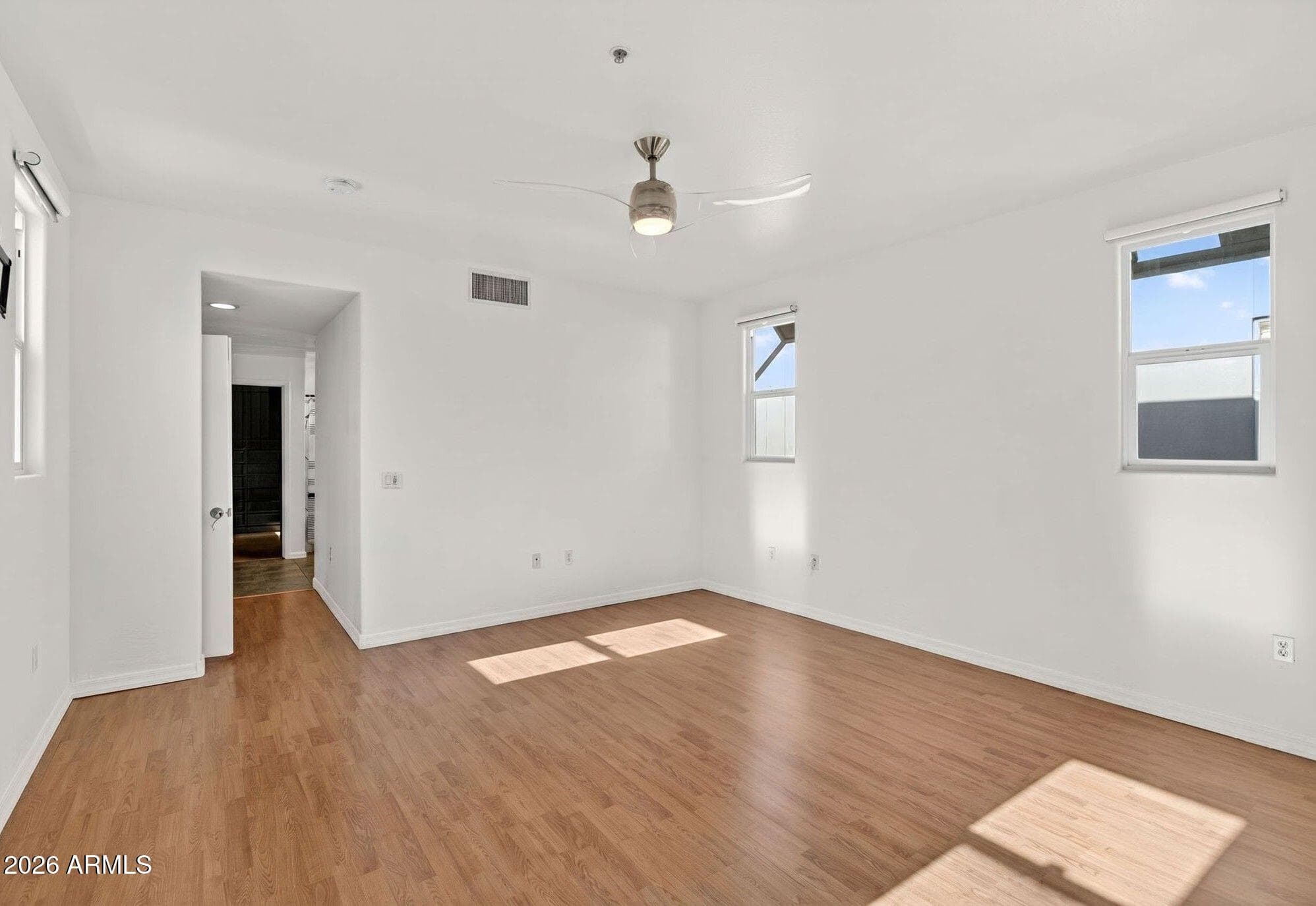 706 E WASHINGTON Street 124, Phoenix, AZ 85034 — photo 22 of 39
