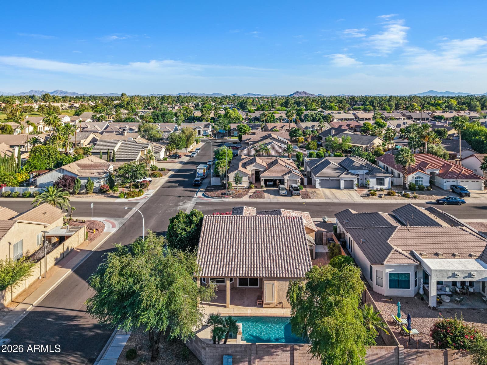 700 W CHERRYWOOD Drive, Chandler, AZ 85248 — photo 26 of 30