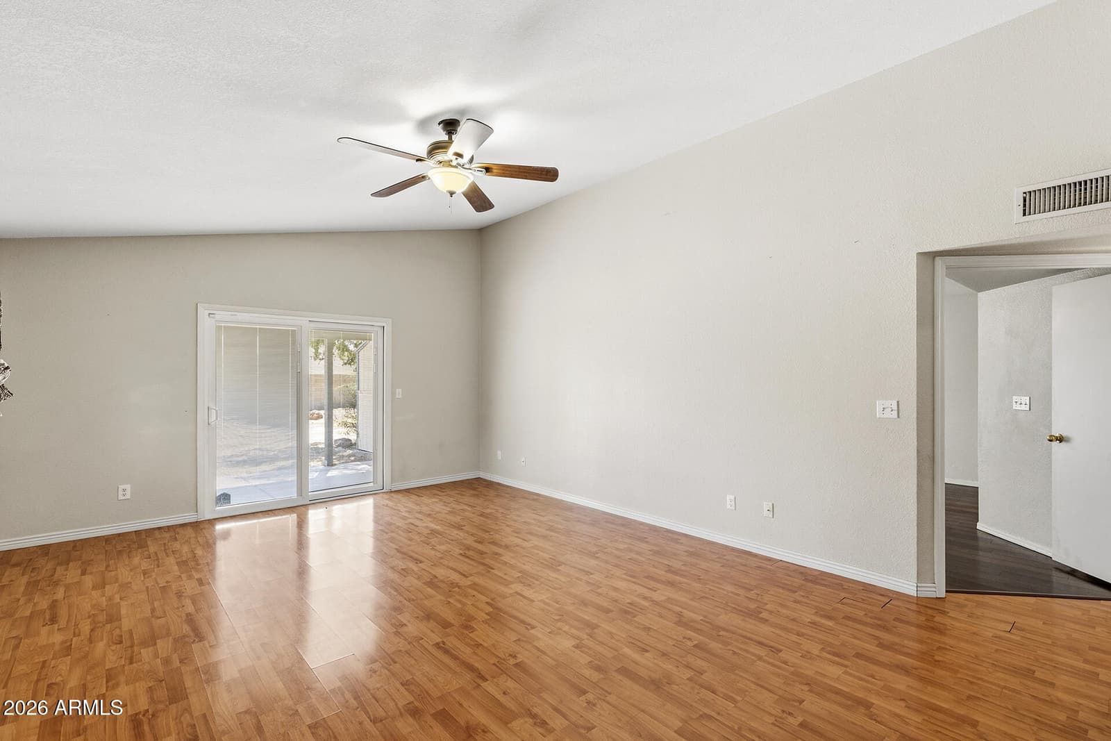 19810 N 46TH Avenue, Glendale, AZ 85308 — photo 8 of 49