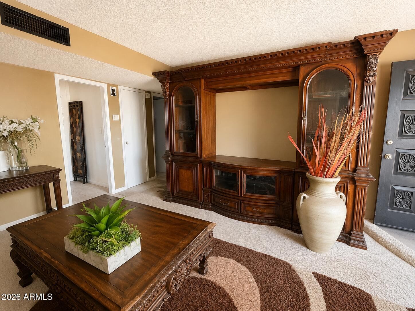 6411 W VERDE Lane, Phoenix, AZ 85033 — photo 2 of 36