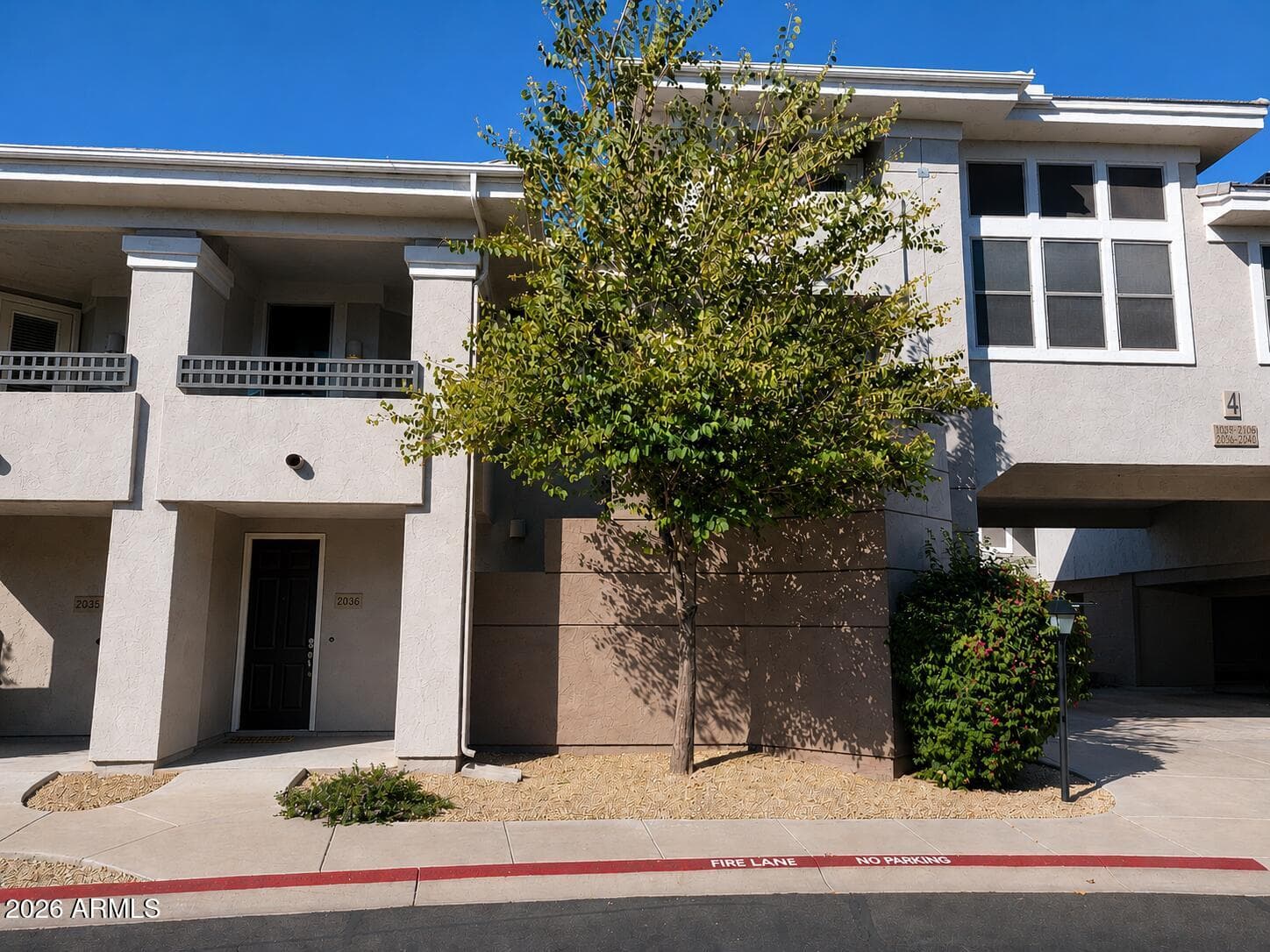 15221 N CLUBGATE Drive 2036, Scottsdale, AZ 85254 — photo 3 of 30