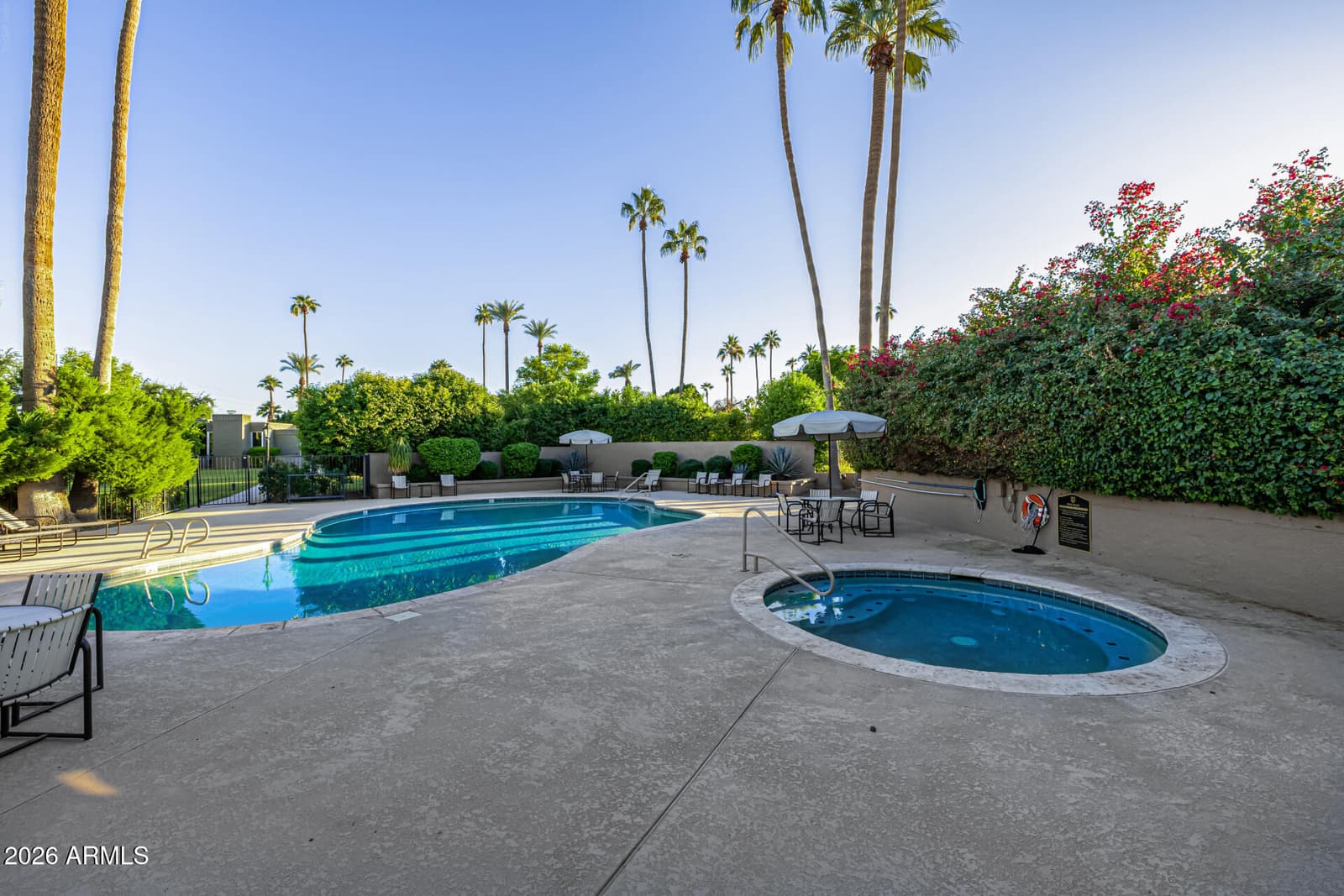 5642 N SCOTTSDALE Road, Paradise Valley, AZ 85253 — photo 29 of 32