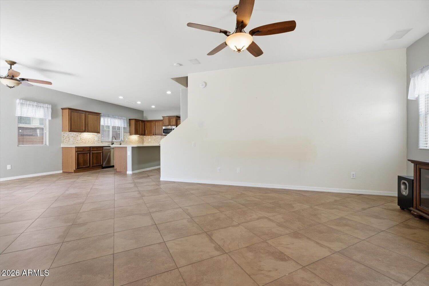 1945 W BUSONI Place, Phoenix, AZ 85023 — photo 2 of 15