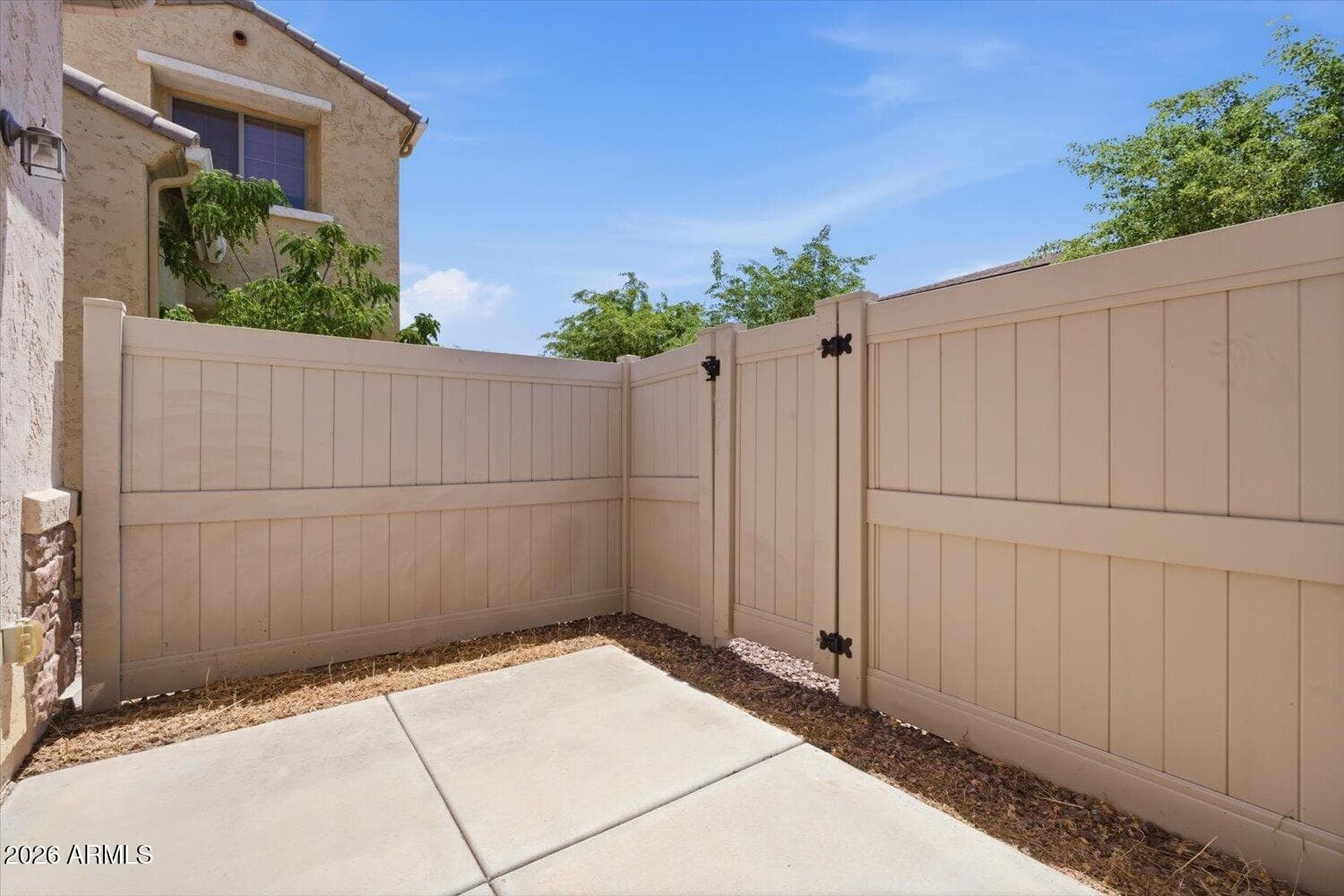 1945 W BUSONI Place, Phoenix, AZ 85023 — photo 14 of 15