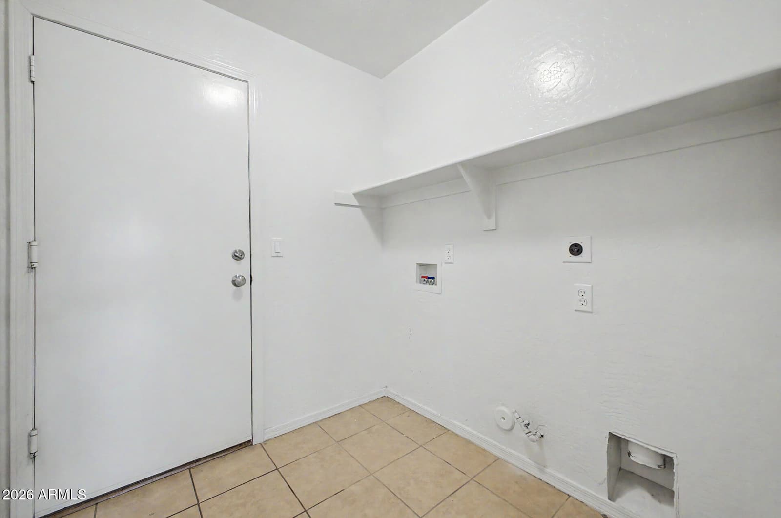 11199 W MONTE VISTA Road, Avondale, AZ 85392 — photo 25 of 36