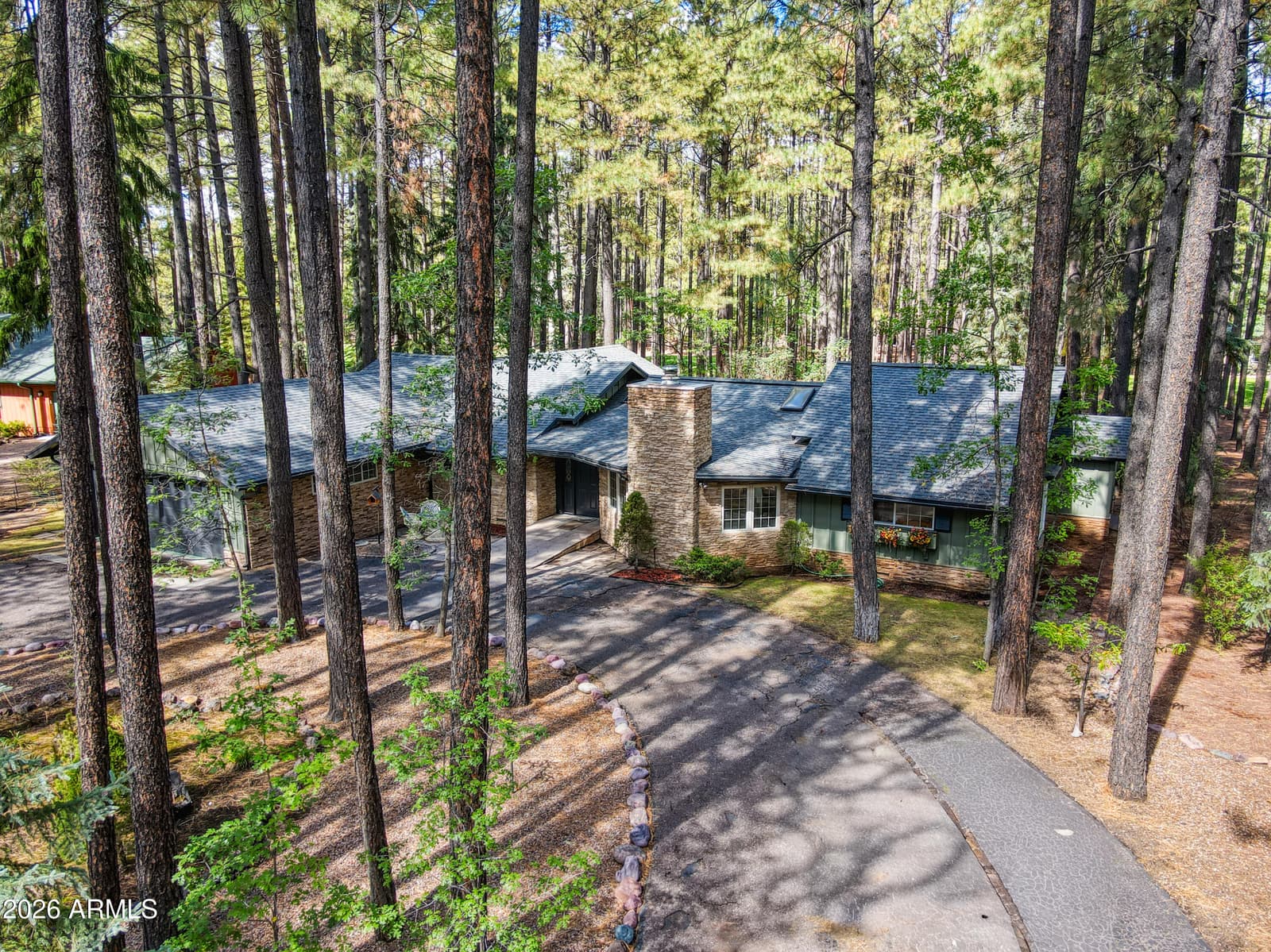 7510 Geronimo Road, Pinetop, AZ 85935 — photo 1 of 41