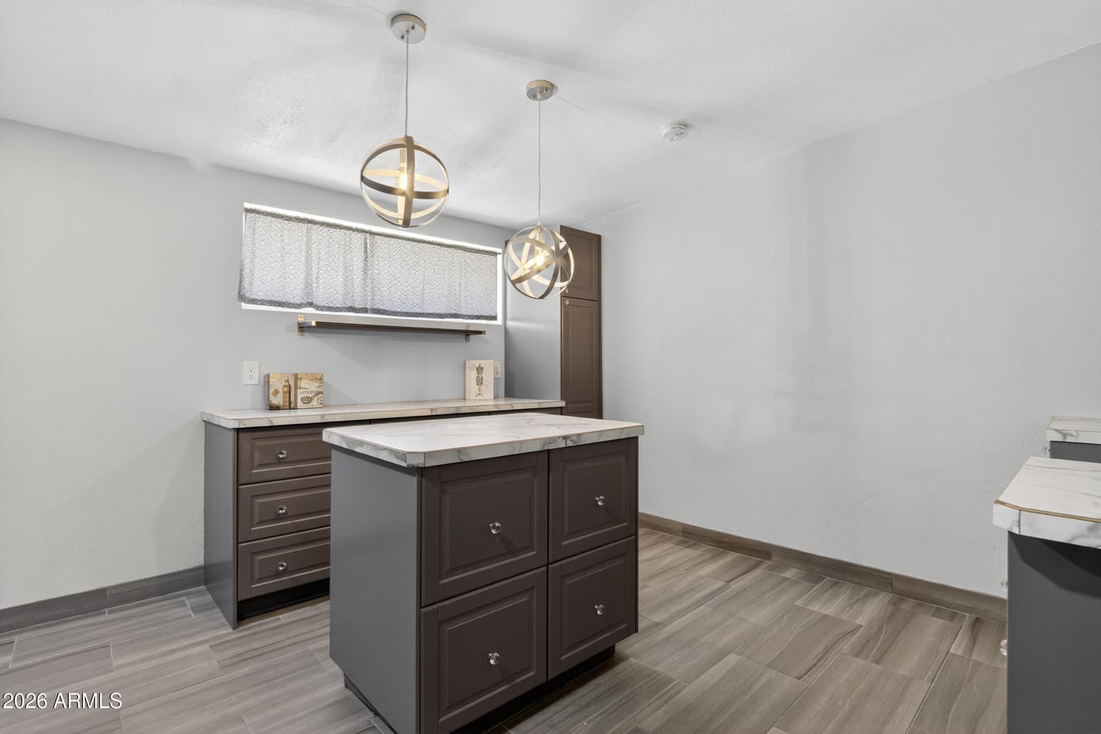 701 S CLEARVIEW Avenue, Mesa, AZ 85208 — photo 17 of 38
