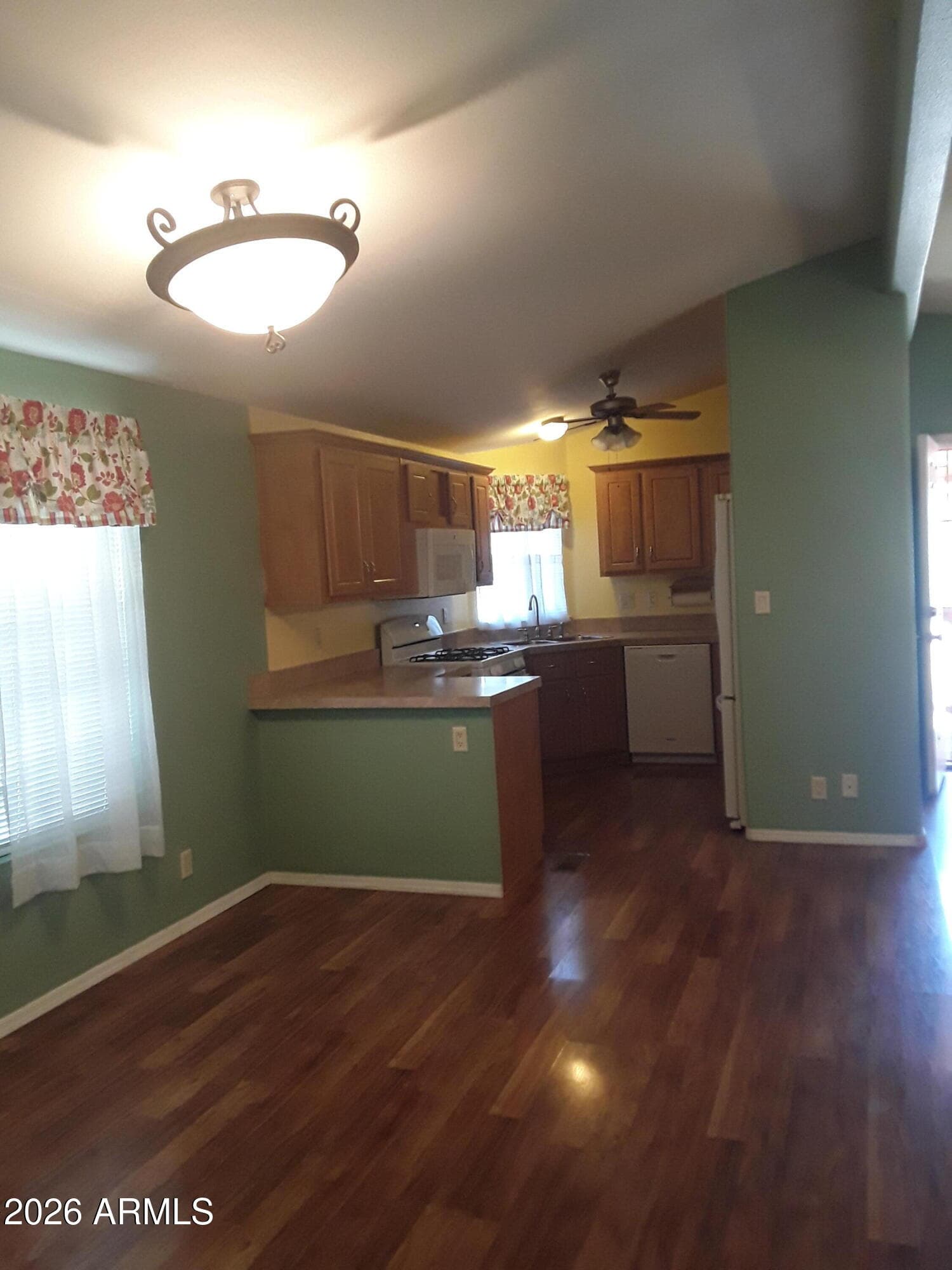 10955 N 79th Avenue 53, Peoria, AZ 85345 — photo 9 of 40