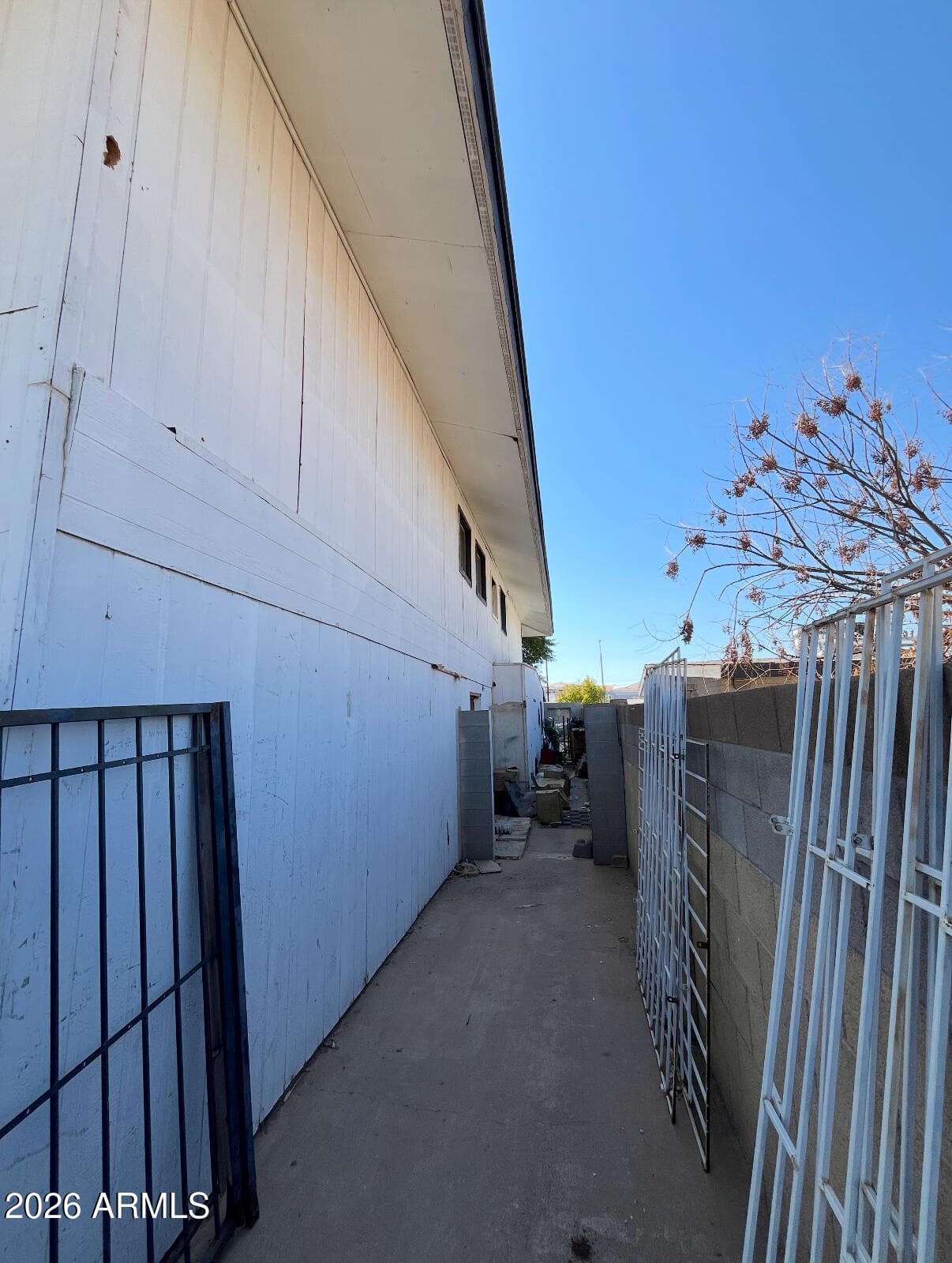 6015 N 32ND Drive, Phoenix, AZ 85017 — photo 11 of 17