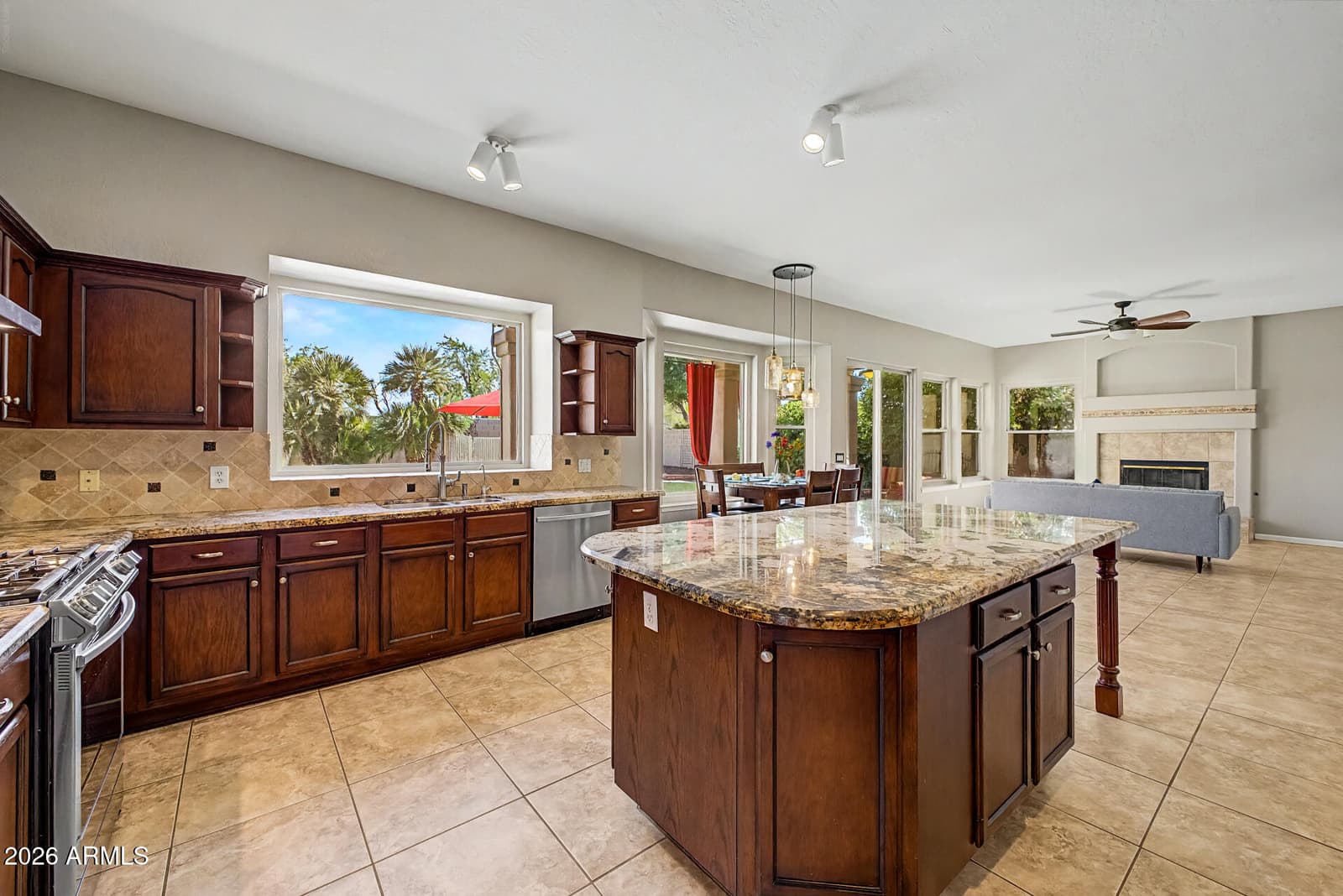 5131 W LAREDO Court, Chandler, AZ 85226 — photo 20 of 72