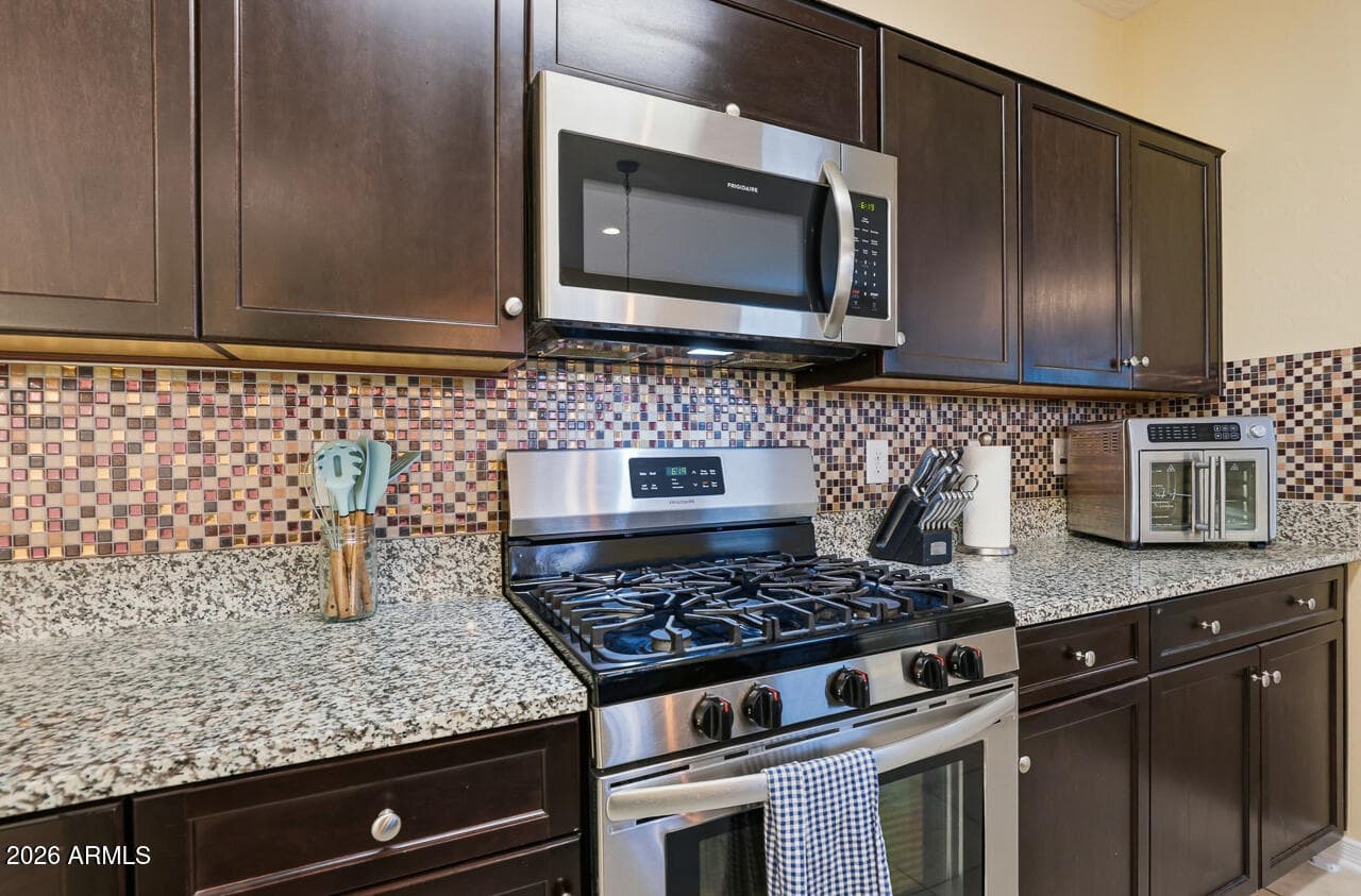 4072 N 309TH Circle, Buckeye, AZ 85396 — photo 16 of 78