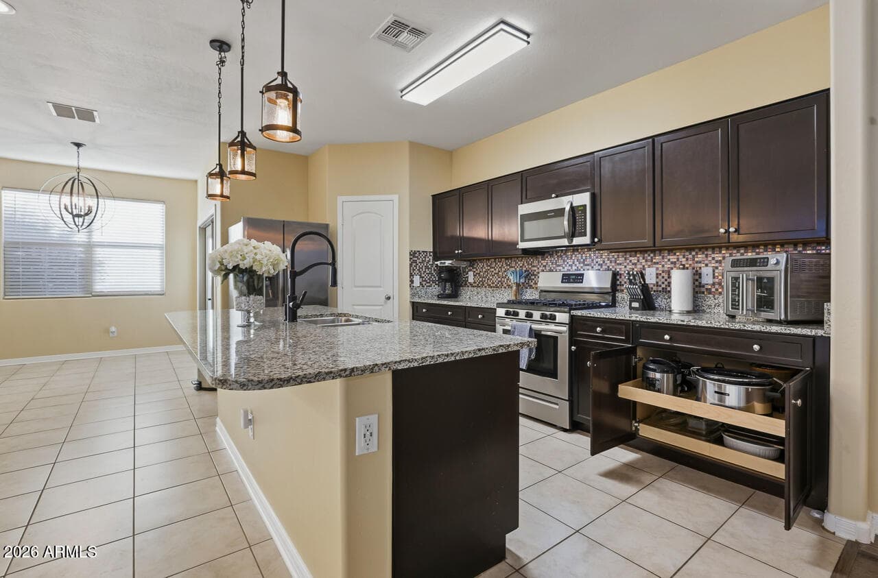 4072 N 309TH Circle, Buckeye, AZ 85396 — photo 18 of 78