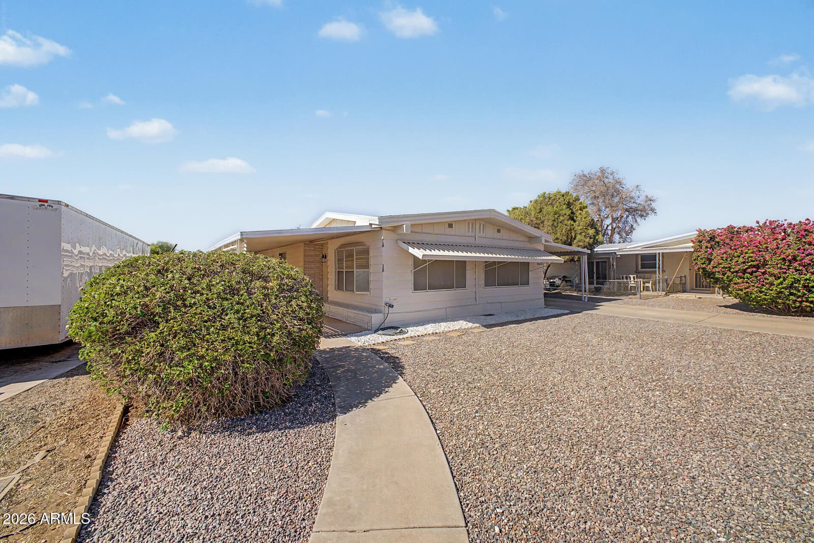 6602 W MISSION Lane, Glendale, AZ 85302 — photo 7 of 26